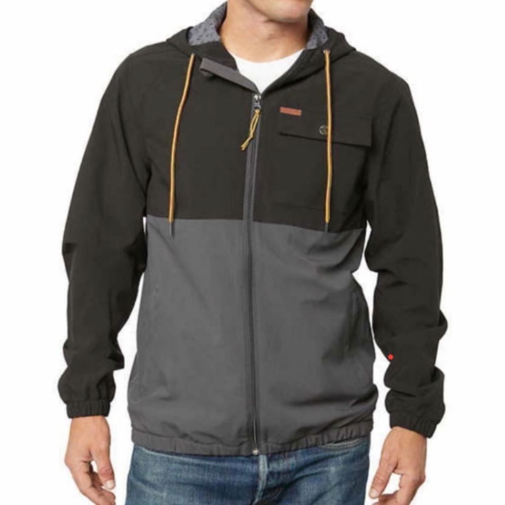 NWOT Men's Voyager Windbreaker